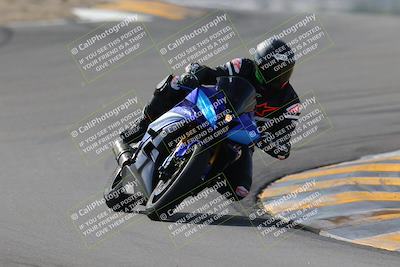 media/Nov-05-2022-SoCal Trackdays (Sat) [[f8d9b725ab]]/Turns 9 and 8 (1050am/